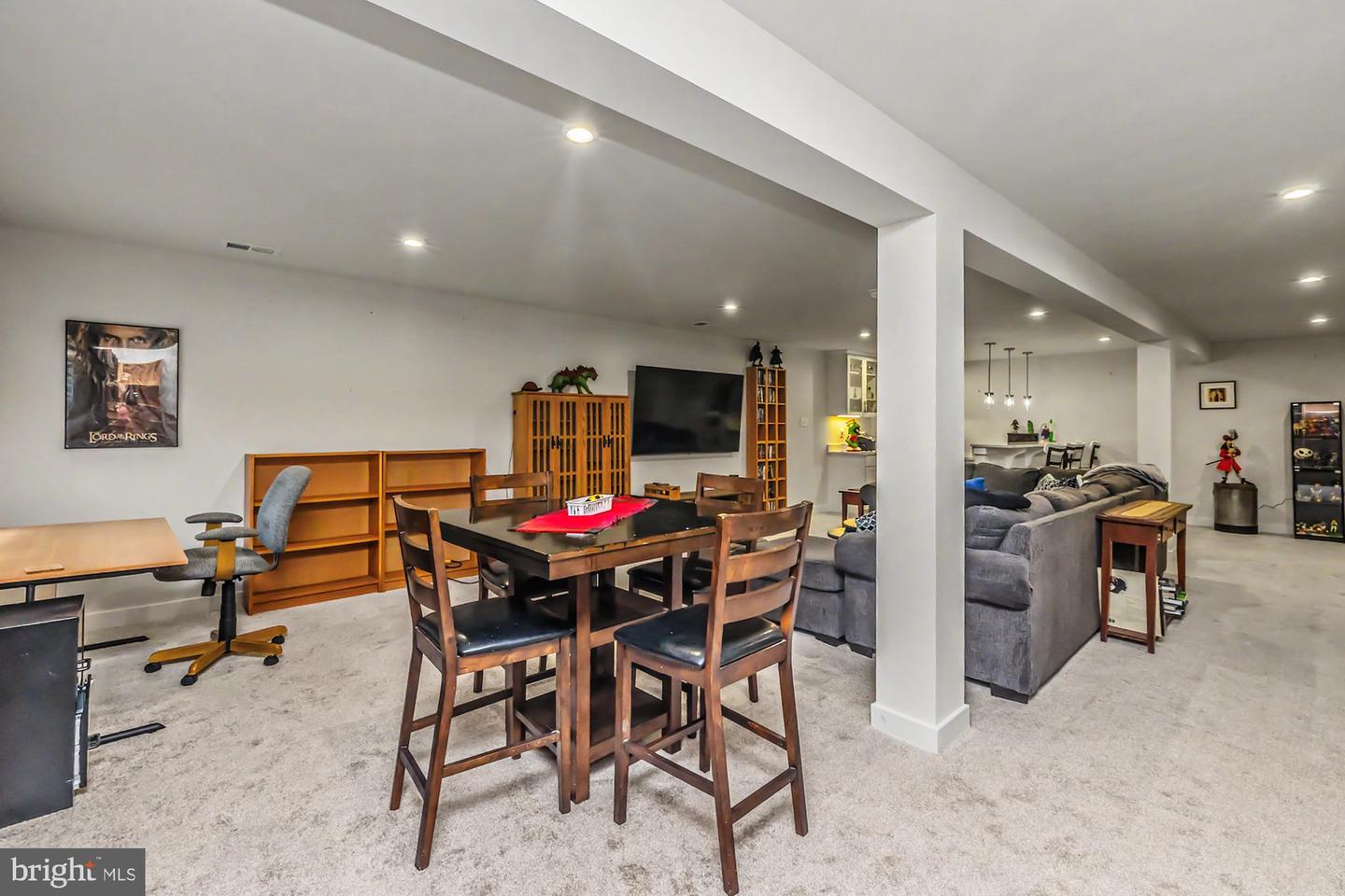 1206 Gilray Dr Property Photo 40