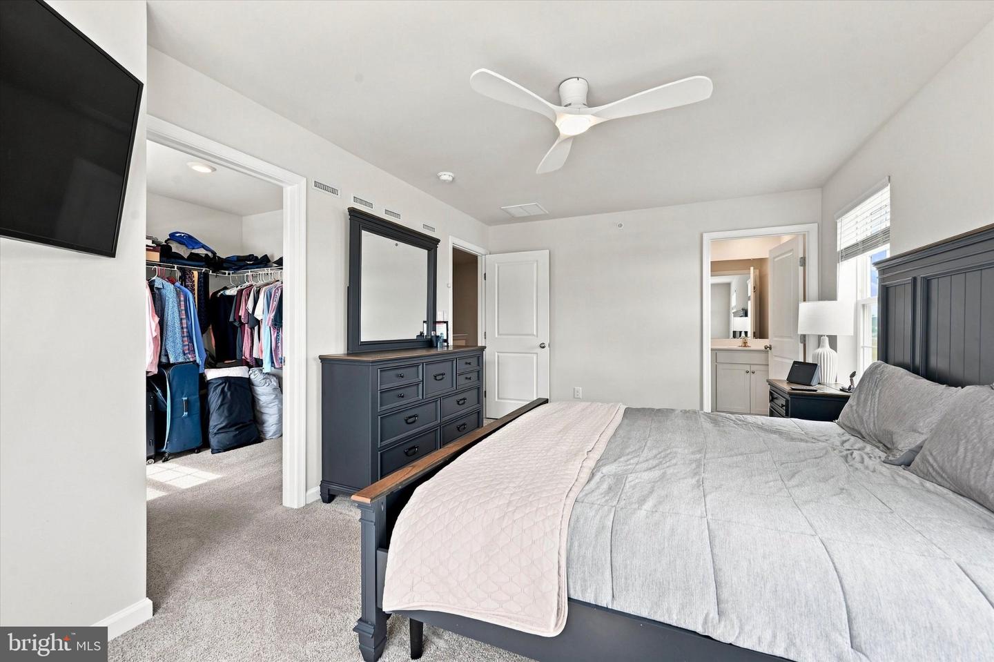 121 Tudor St Property Photo 14