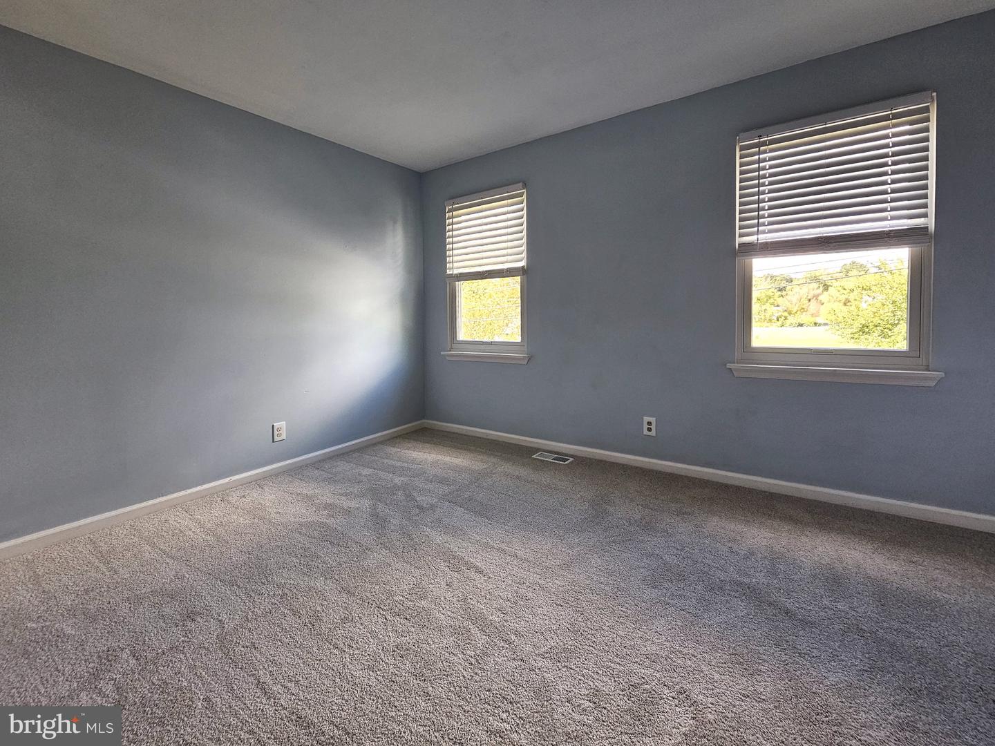 143 Rainbow Rd Property Photo 14