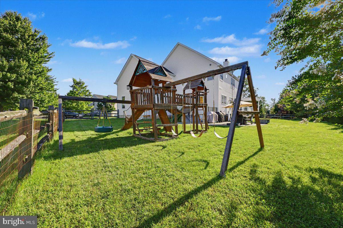 410 Thistle Dr Property Photo 10