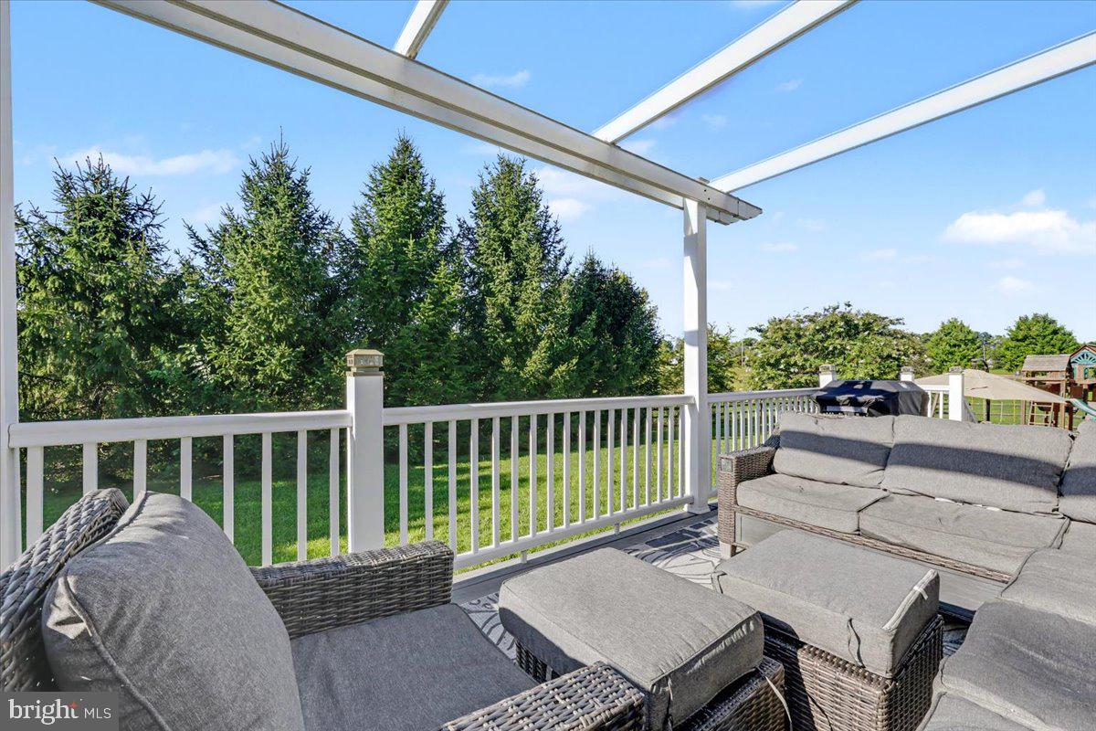 410 Thistle Dr Property Photo 12