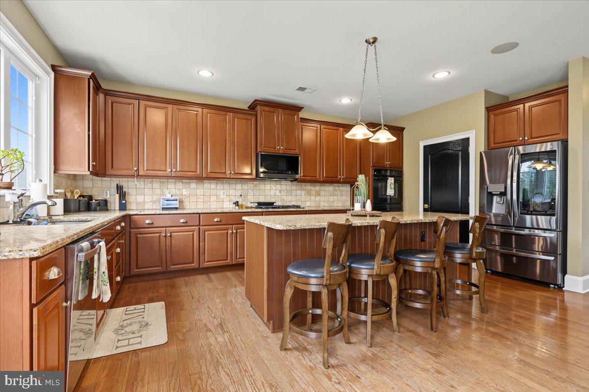 410 Thistle Dr Property Photo 20