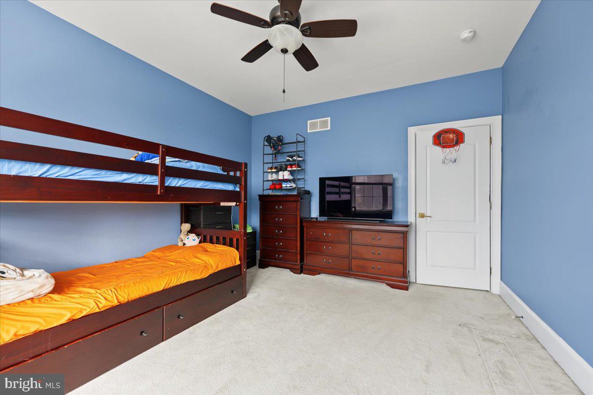 410 Thistle Dr Property Photo 39