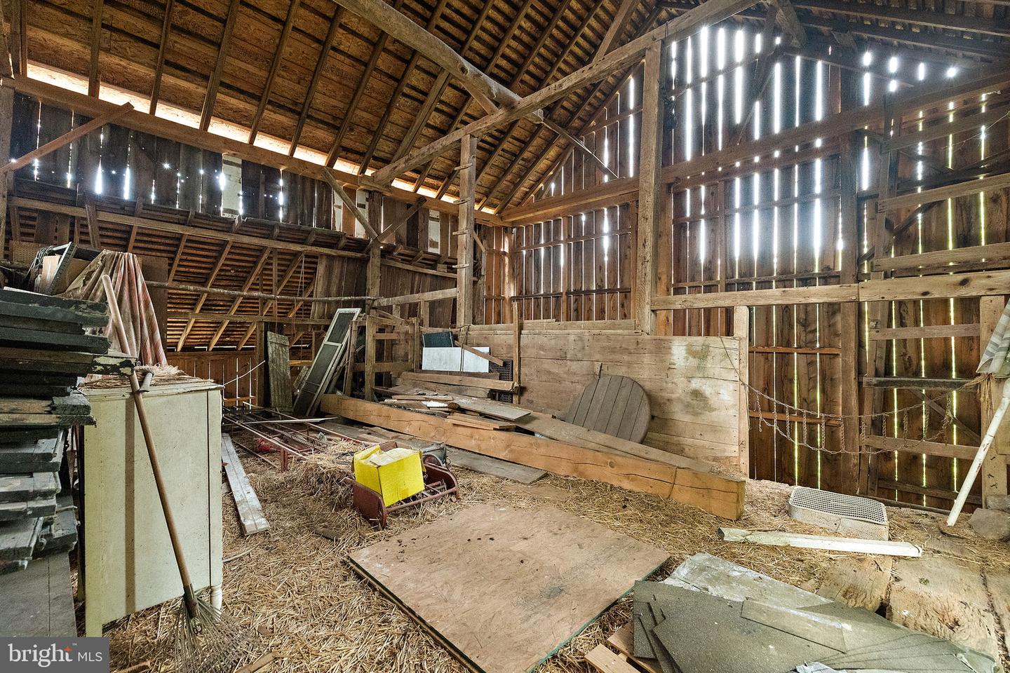 217 Bucktoe Rd Property Photo 31