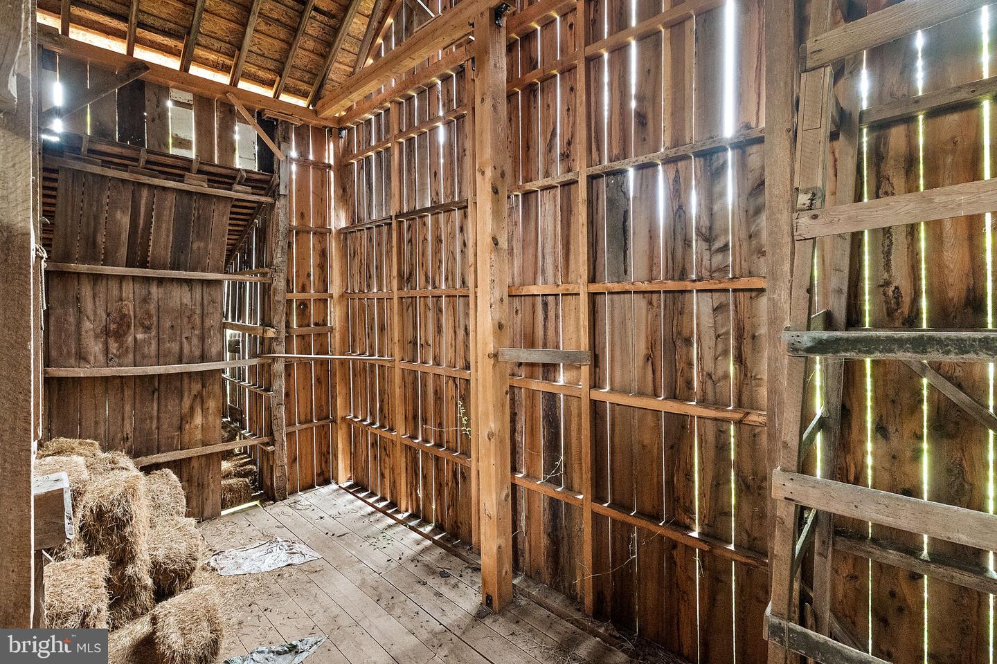 217 Bucktoe Rd Property Photo 33