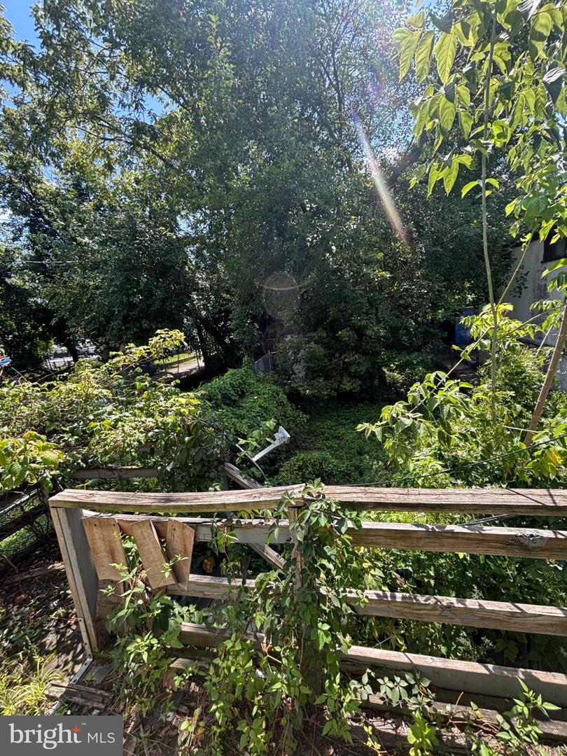 712 E Lincoln Hwy Property Photo 37