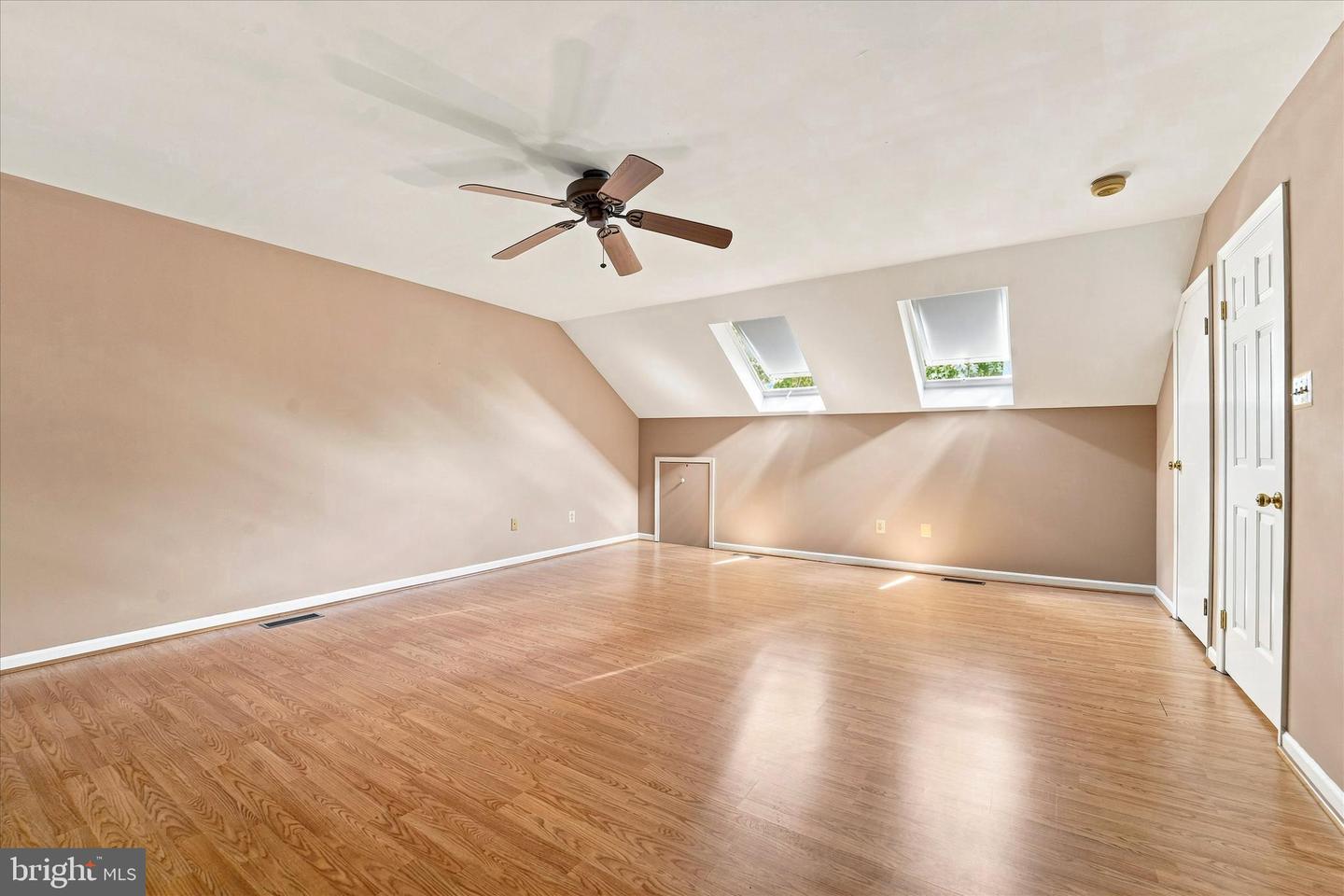 302 Brighton Cir Property Photo 30