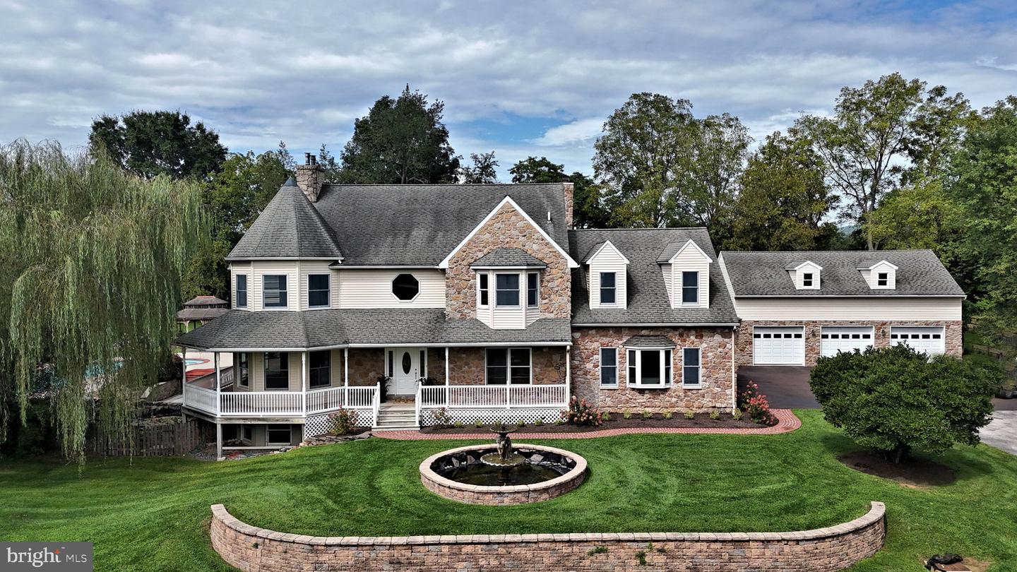 2 Traber Ln Property Photo 1