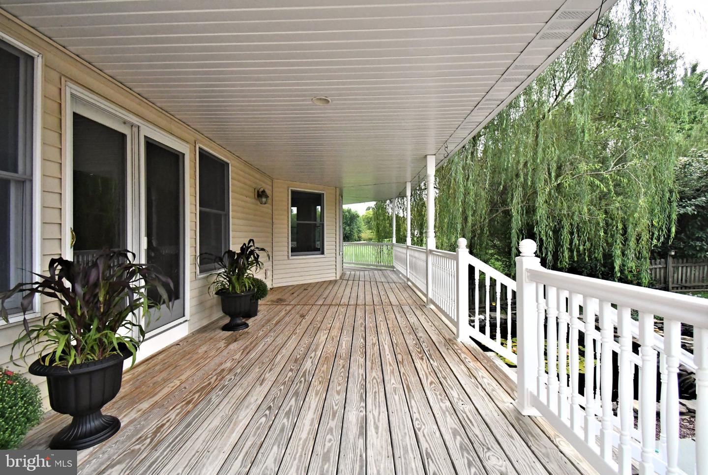 2 Traber Ln Property Photo 9