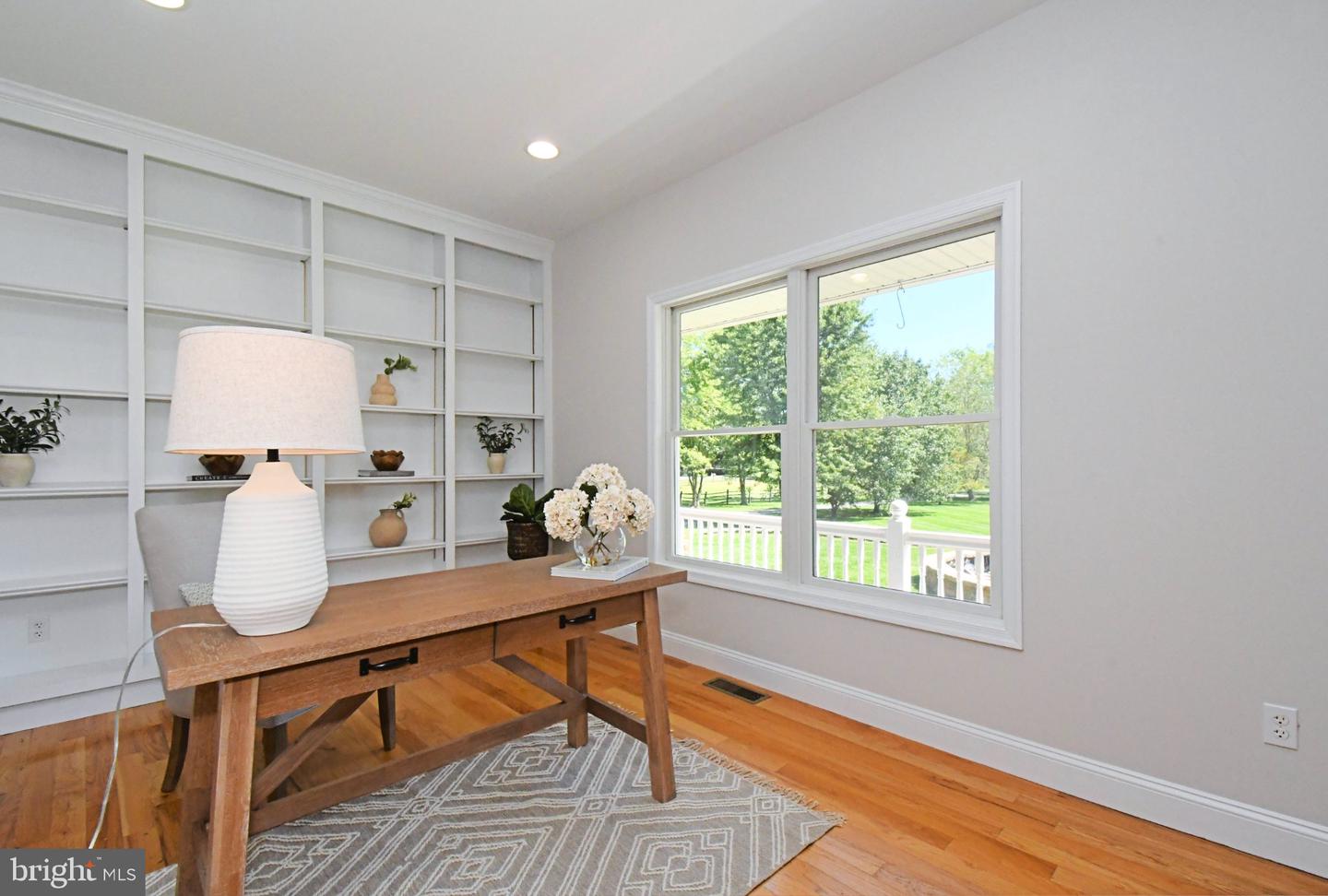 2 Traber Ln Property Photo 12