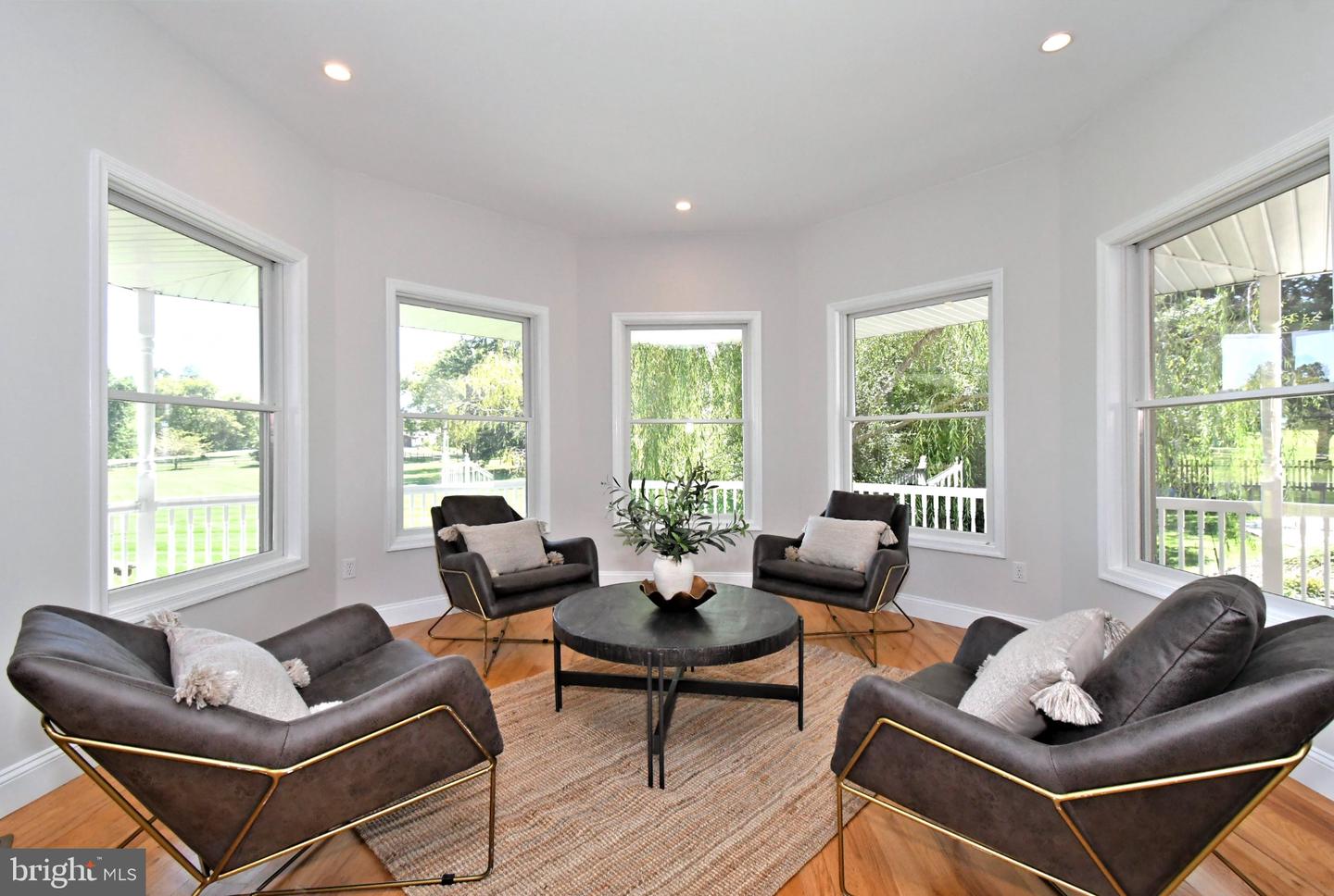 2 Traber Ln Property Photo 14