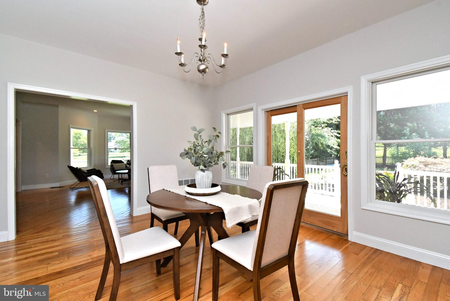 2 Traber Ln Property Photo 18