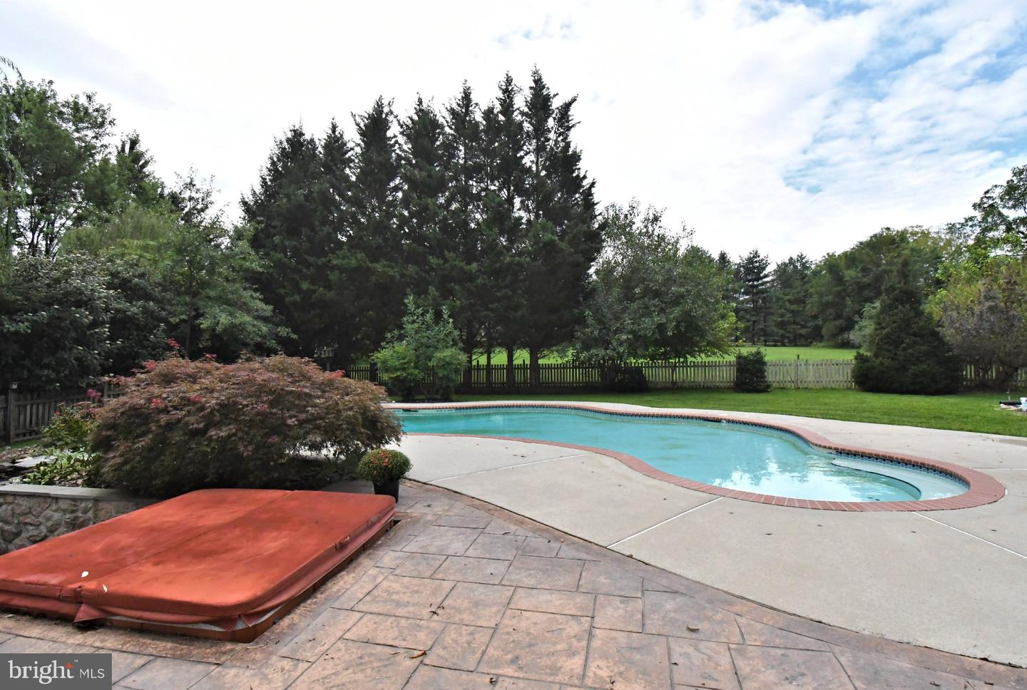 2 Traber Ln Property Photo 20