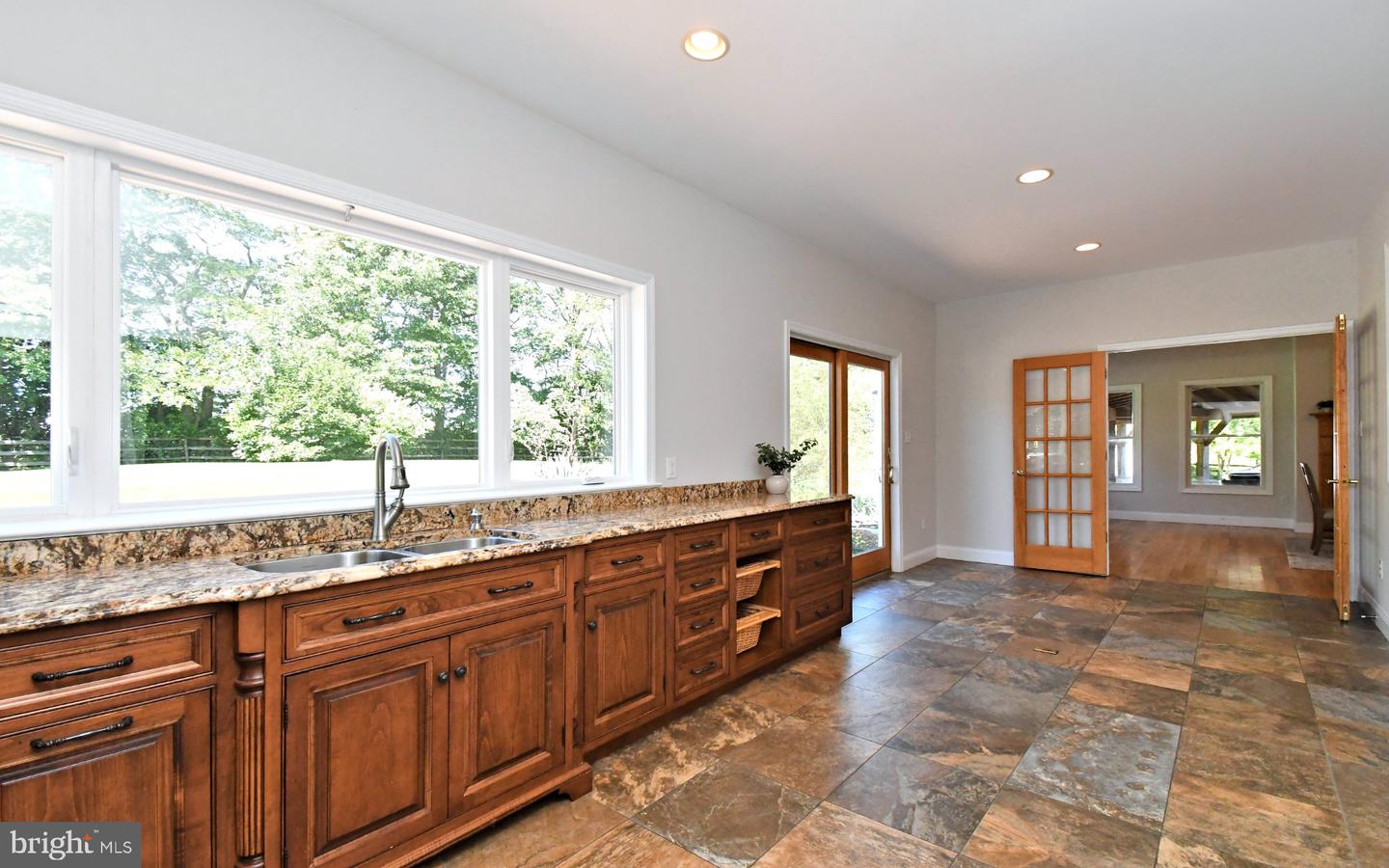 2 Traber Ln Property Photo 44