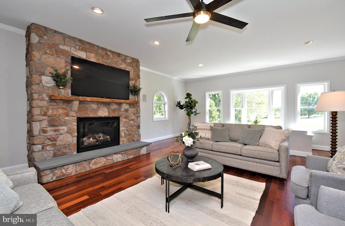 2 Traber Ln Property Photo 48