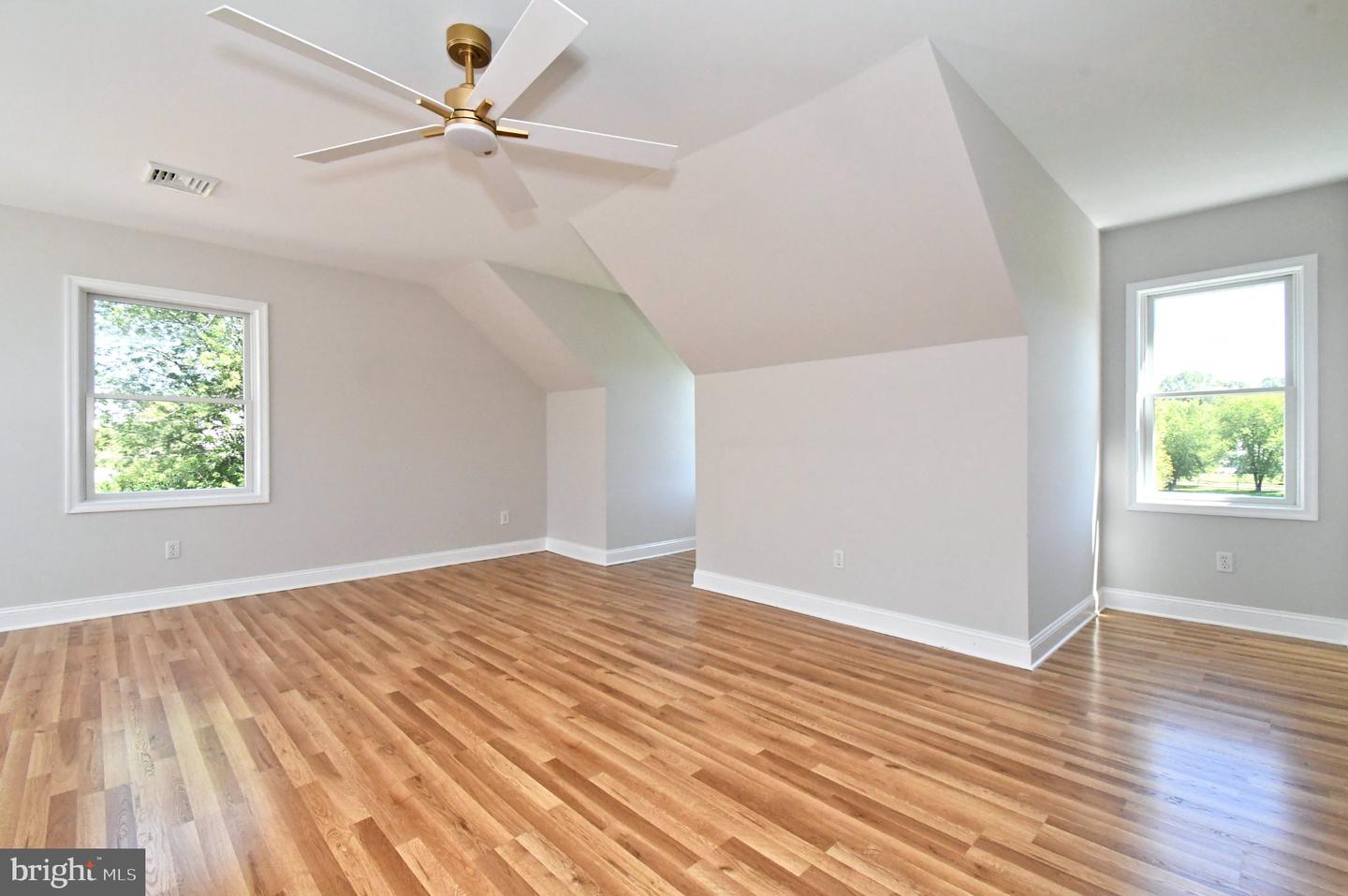 2 Traber Ln Property Photo 77
