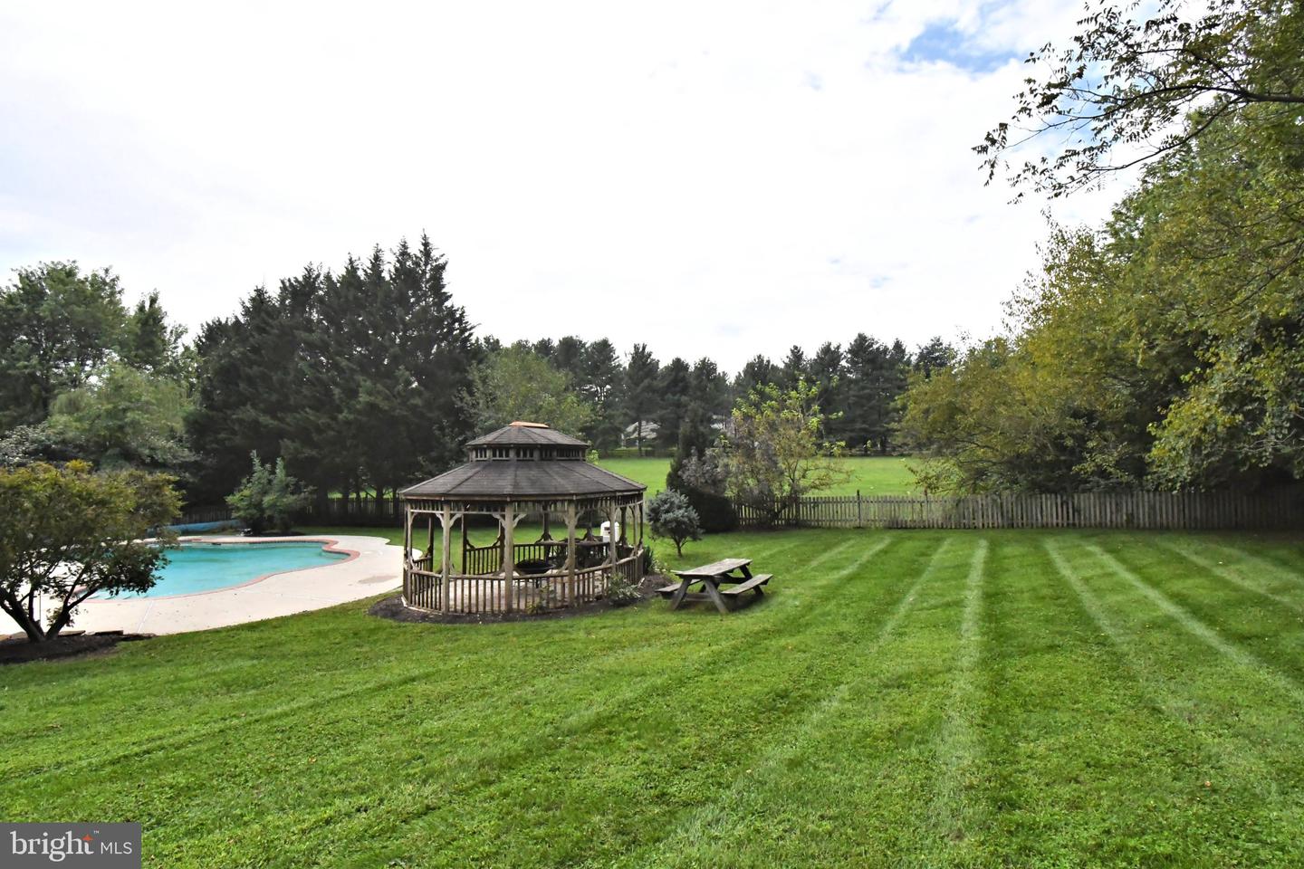 2 Traber Ln Property Photo 97