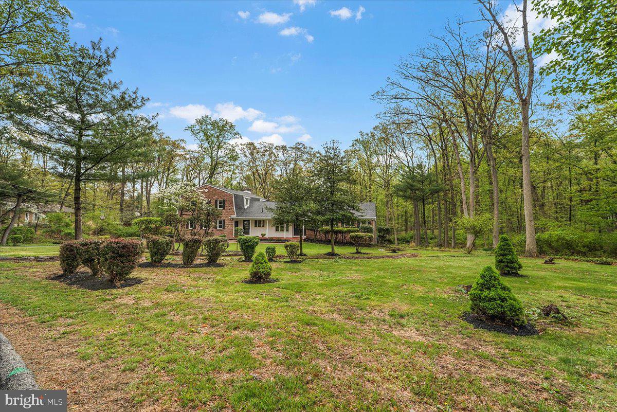 1674 High Point Ln Property Photo 39