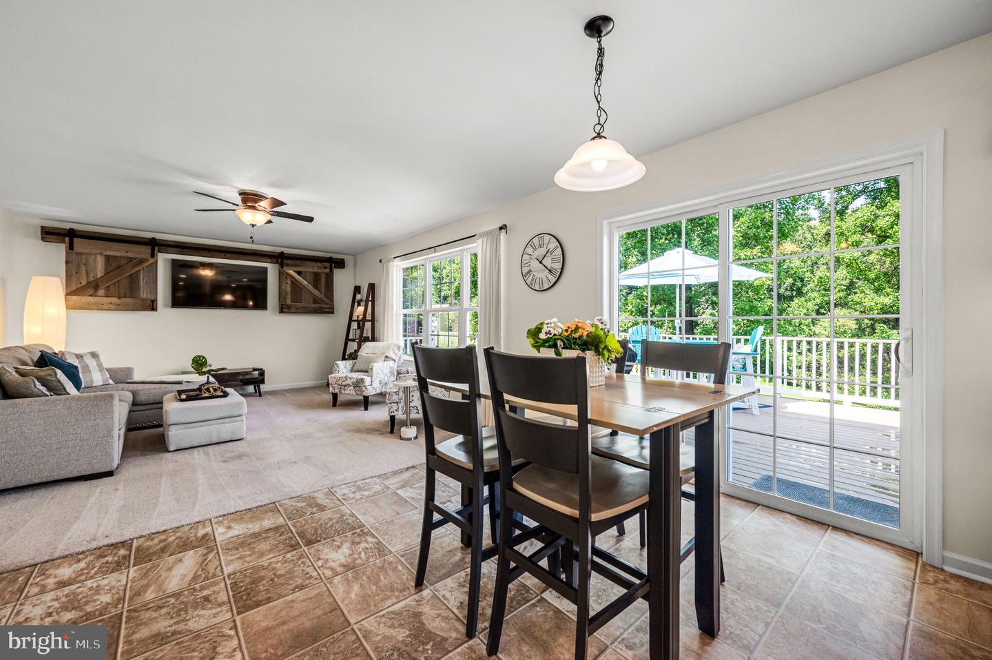 112 Burgundy Property Photo 10