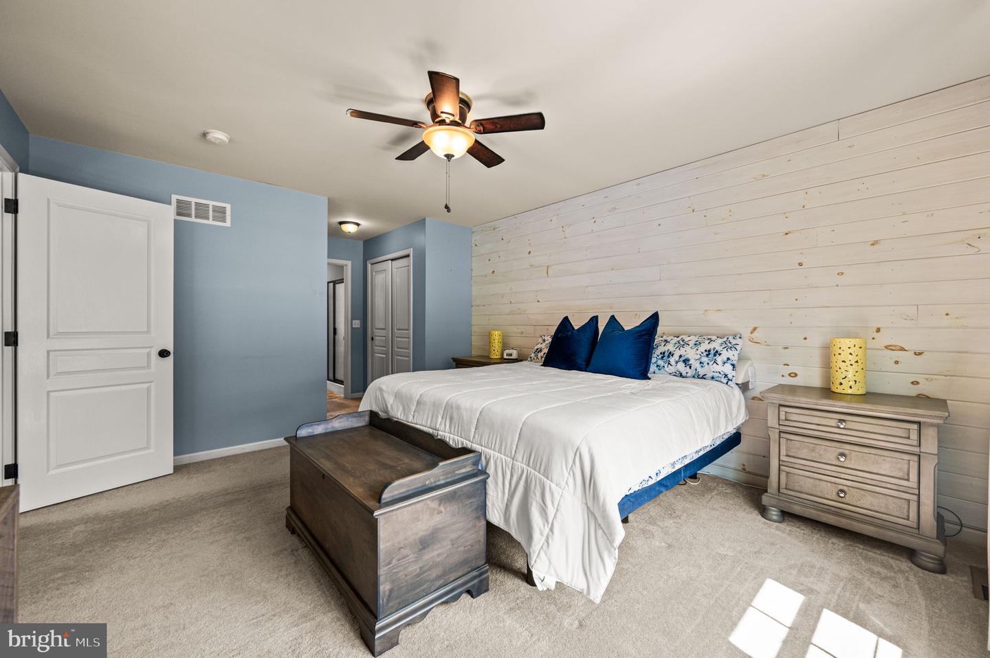 112 Burgundy Property Photo 17