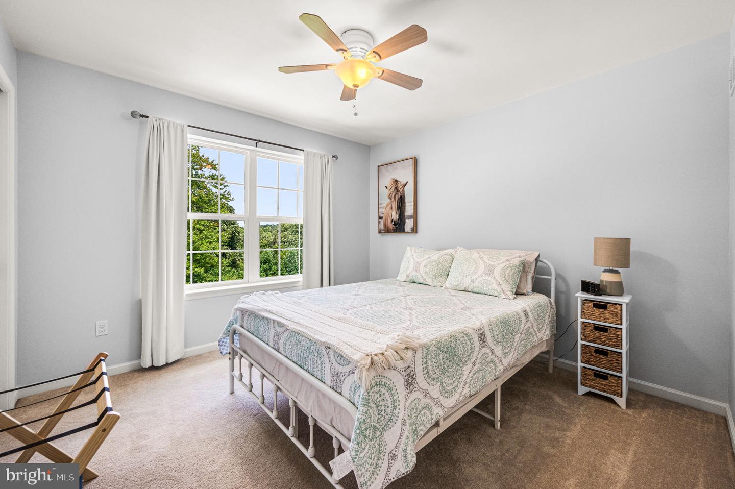 112 Burgundy Property Photo 20