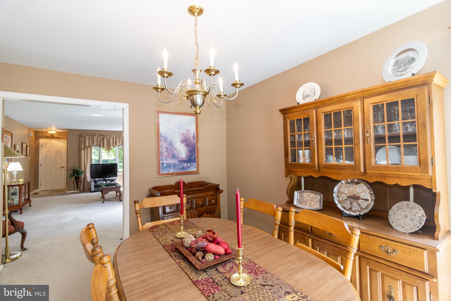 320 Shetland Dr #320 Property Photo 12