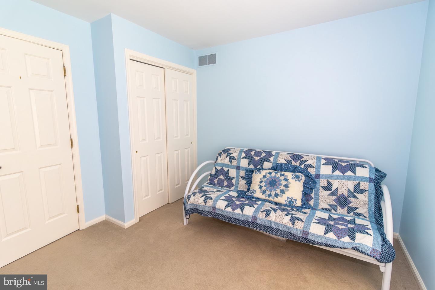 320 Shetland Dr #320 Property Photo 19