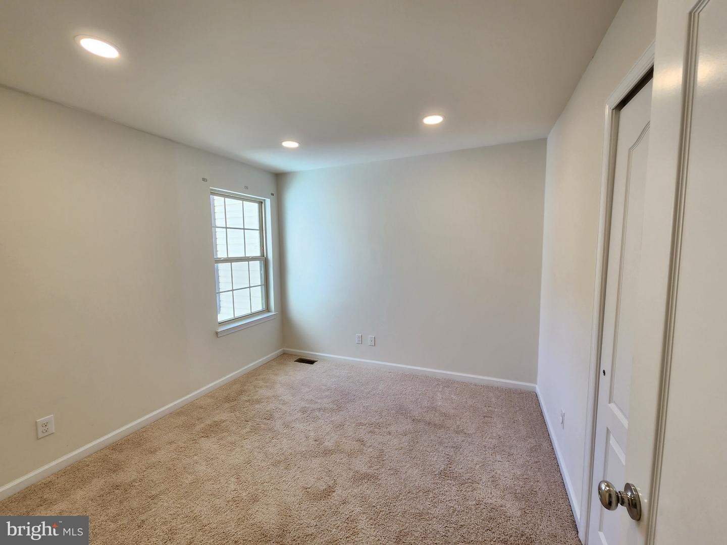 26 Eagle Ln Property Photo 10