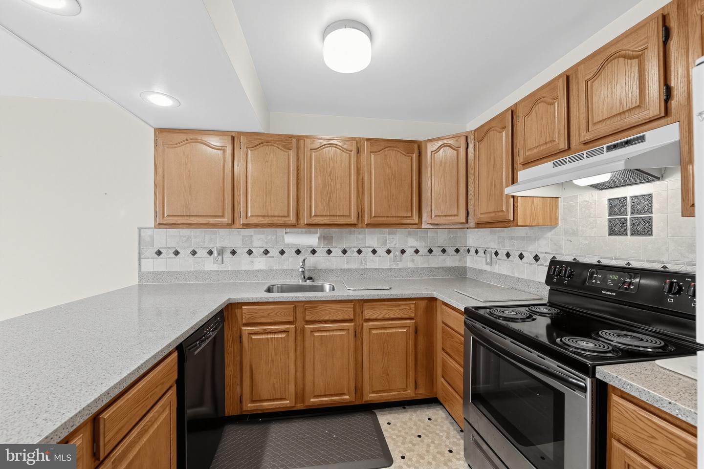 313 Welsh Cir Property Photo 14