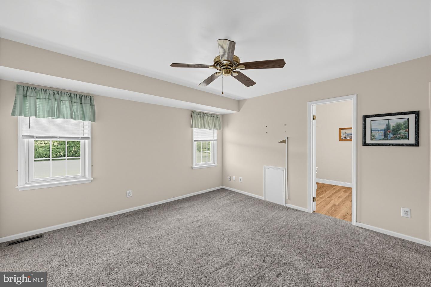 313 Welsh Cir Property Photo 22