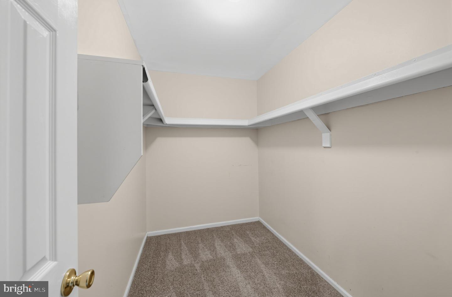 313 Welsh Cir Property Photo 33