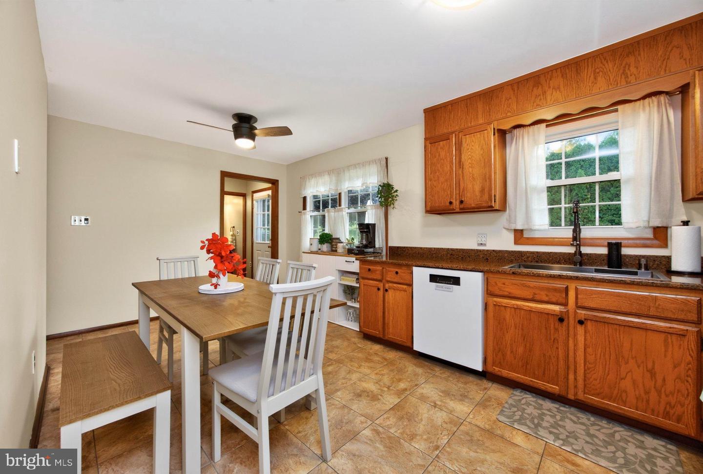 123 Meri Leigh Property Photo 2
