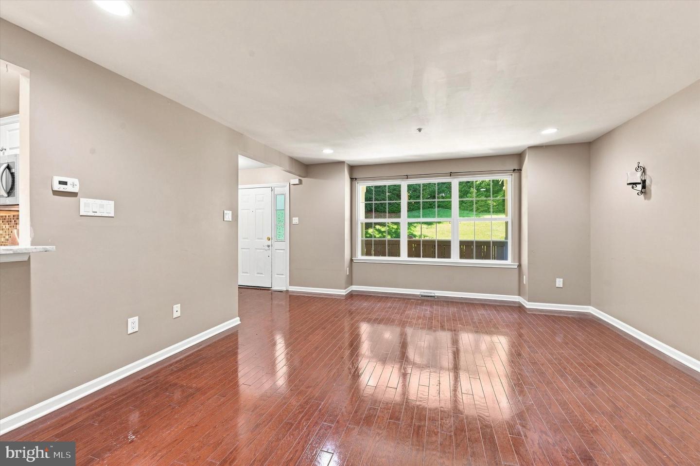 278 Flagstone Rd #3 Property Photo 4