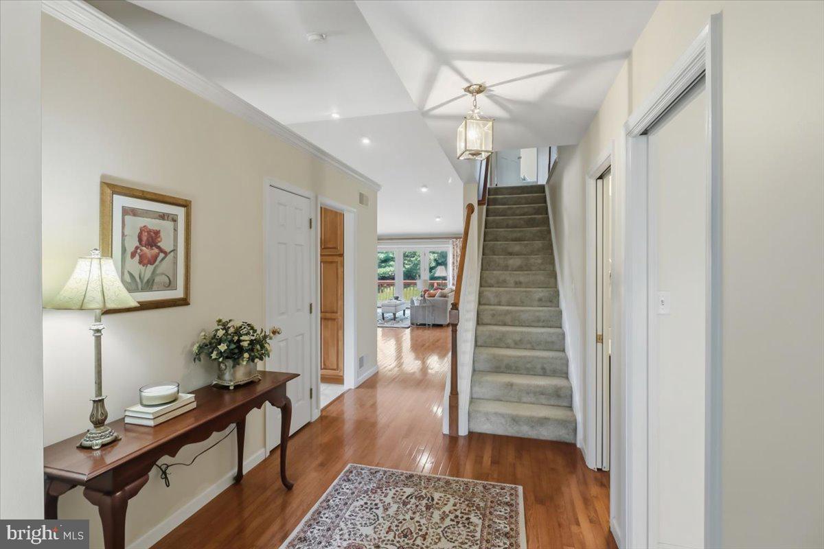 6 Parkside Dr Property Photo 16