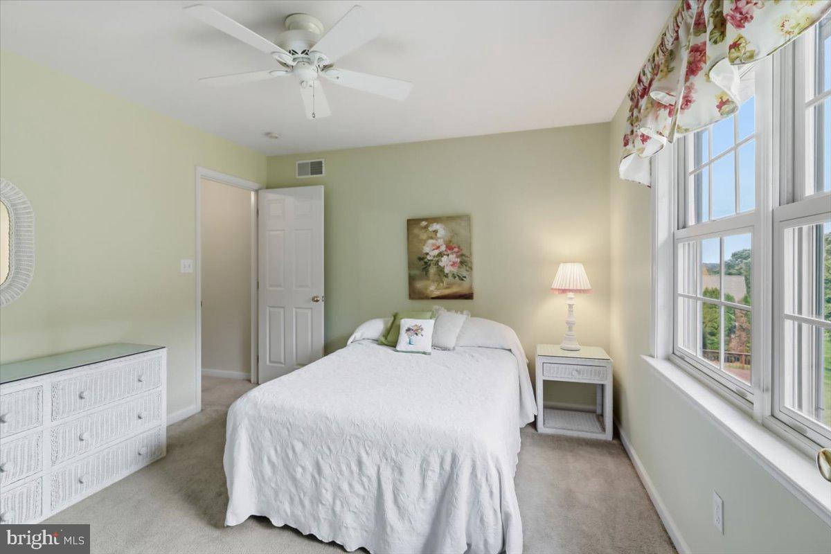 6 Parkside Dr Property Photo 19