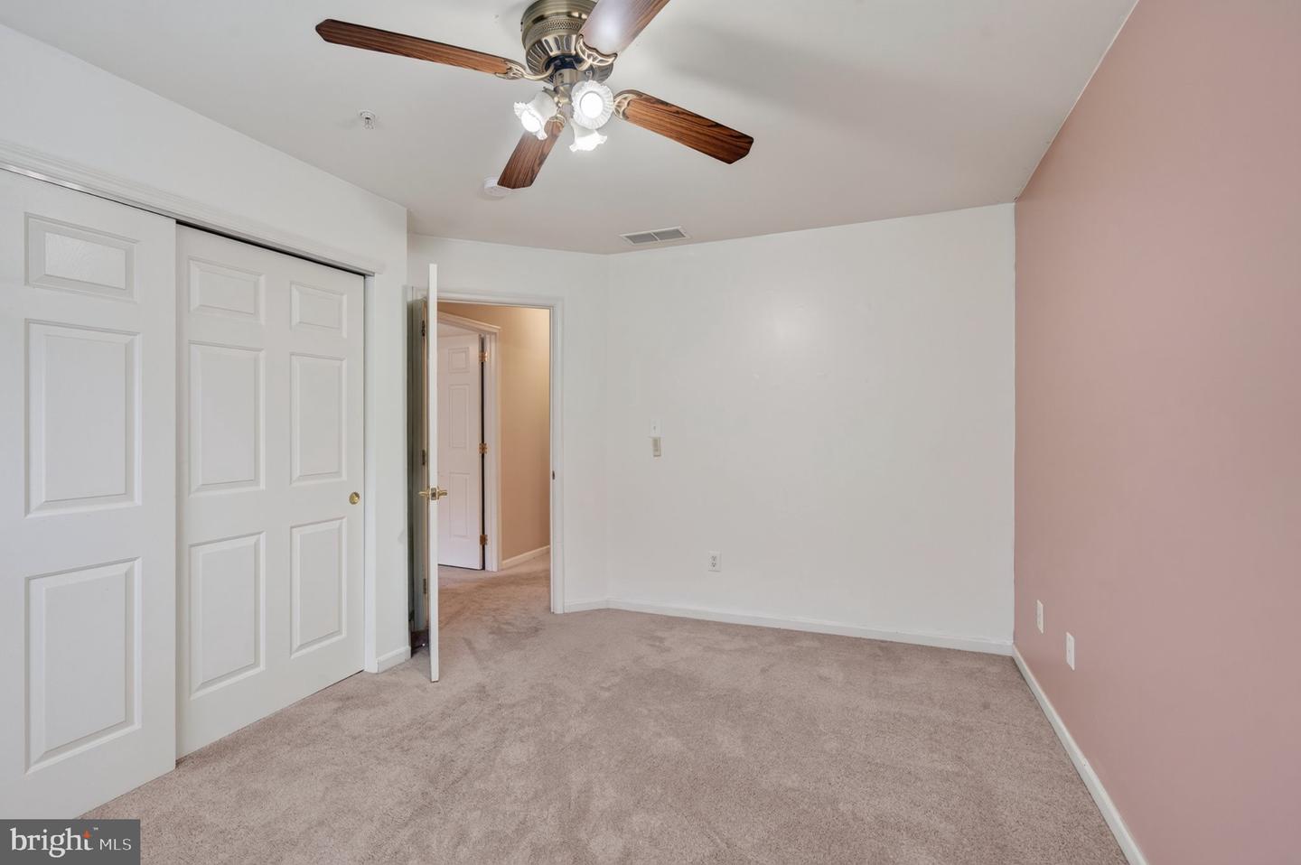 221 Tall Pines Dr Property Photo 32