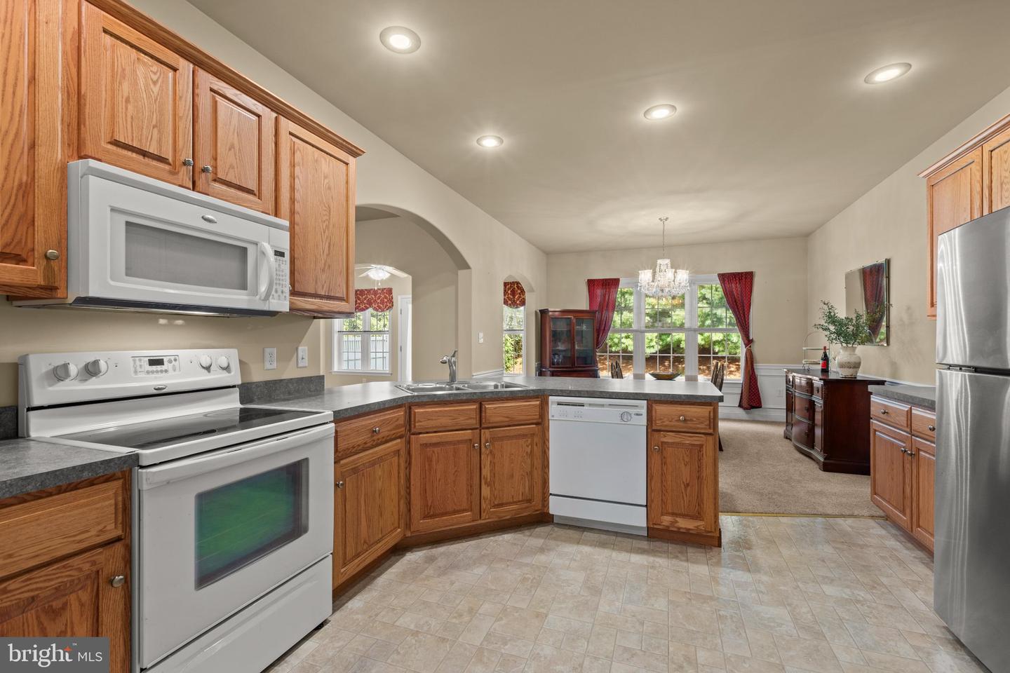 1040 Aris Pear Way Property Photo 13