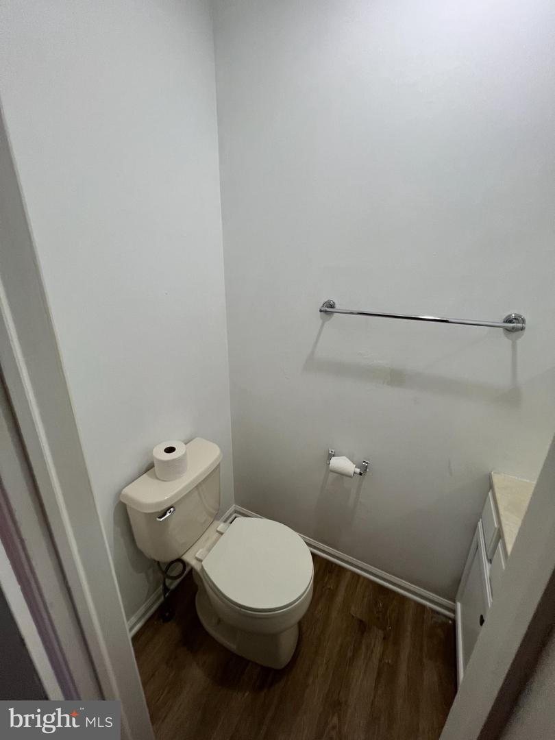 309 Kennedy Dr Property Photo 38