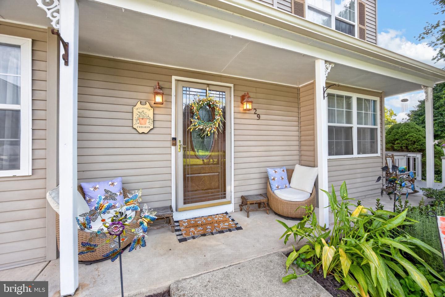 29 Lamberts Ln Property Photo 2