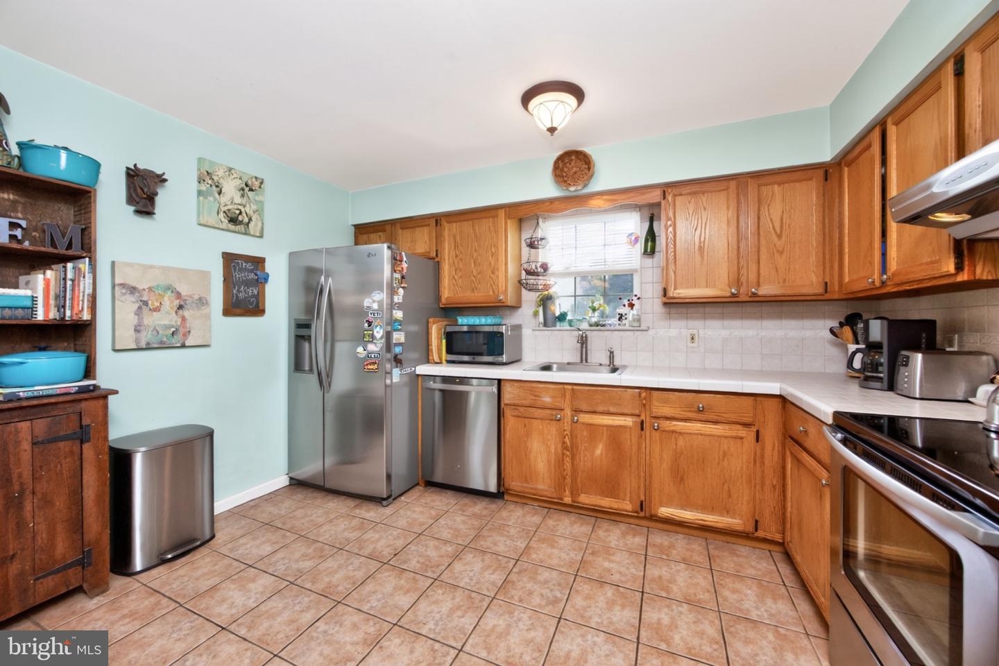 29 Lamberts Ln Property Photo 9