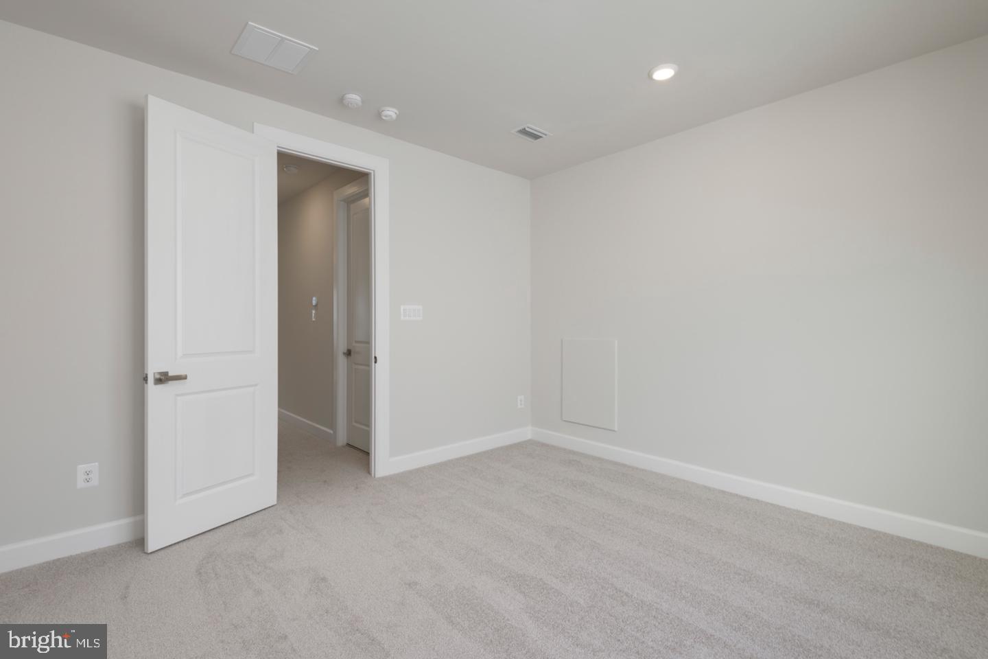 1530 Cricket Way Property Photo 24
