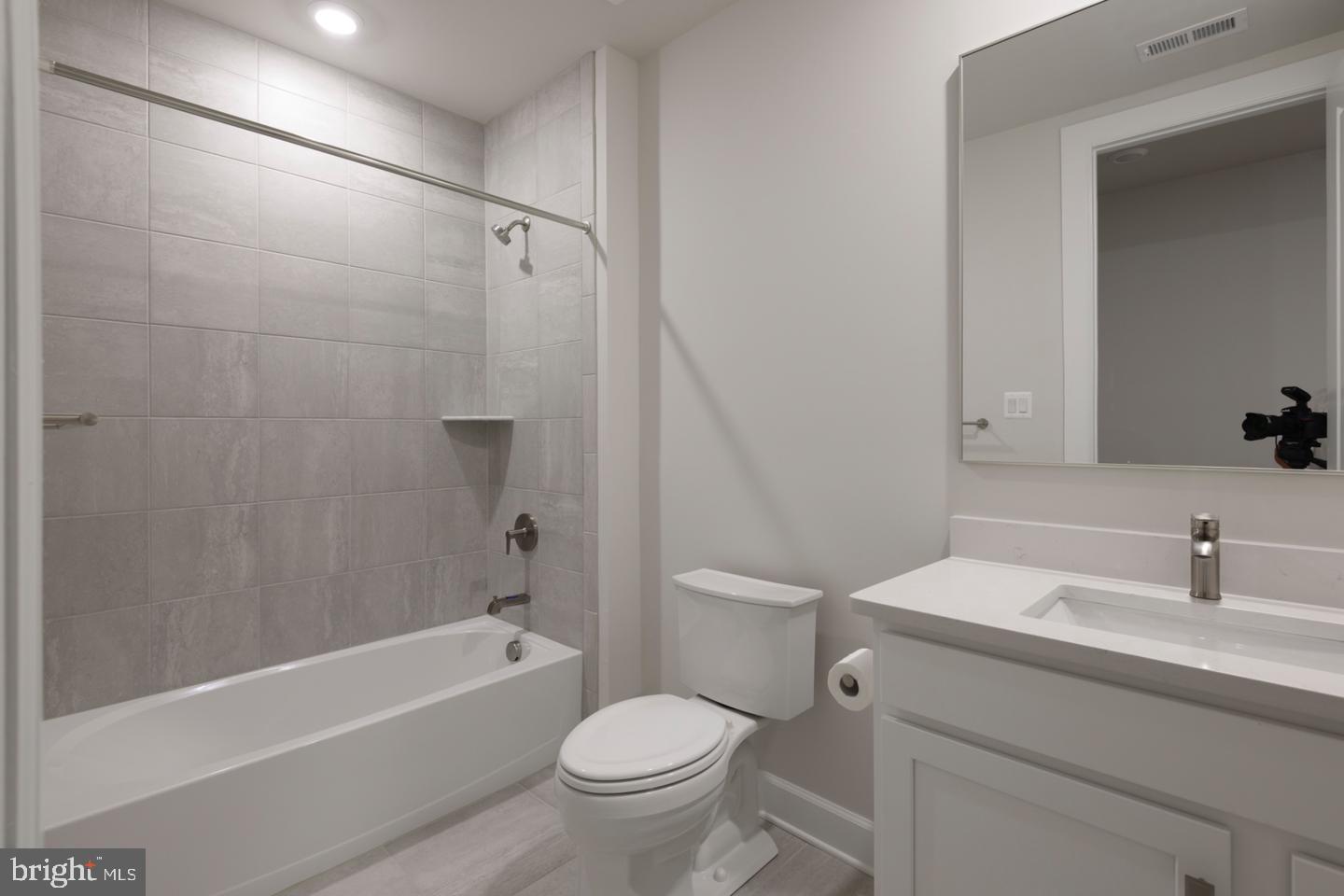 1530 Cricket Way Property Photo 32
