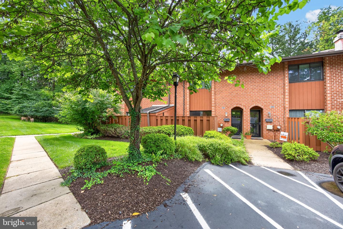 1602 Worthington Dr #1602 Property Photo 4