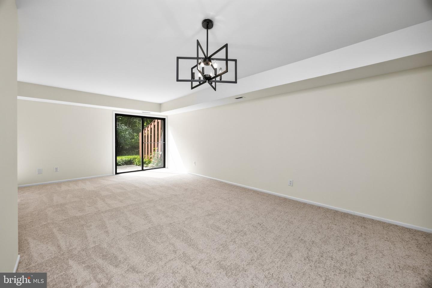 1602 Worthington Dr #1602 Property Photo 18