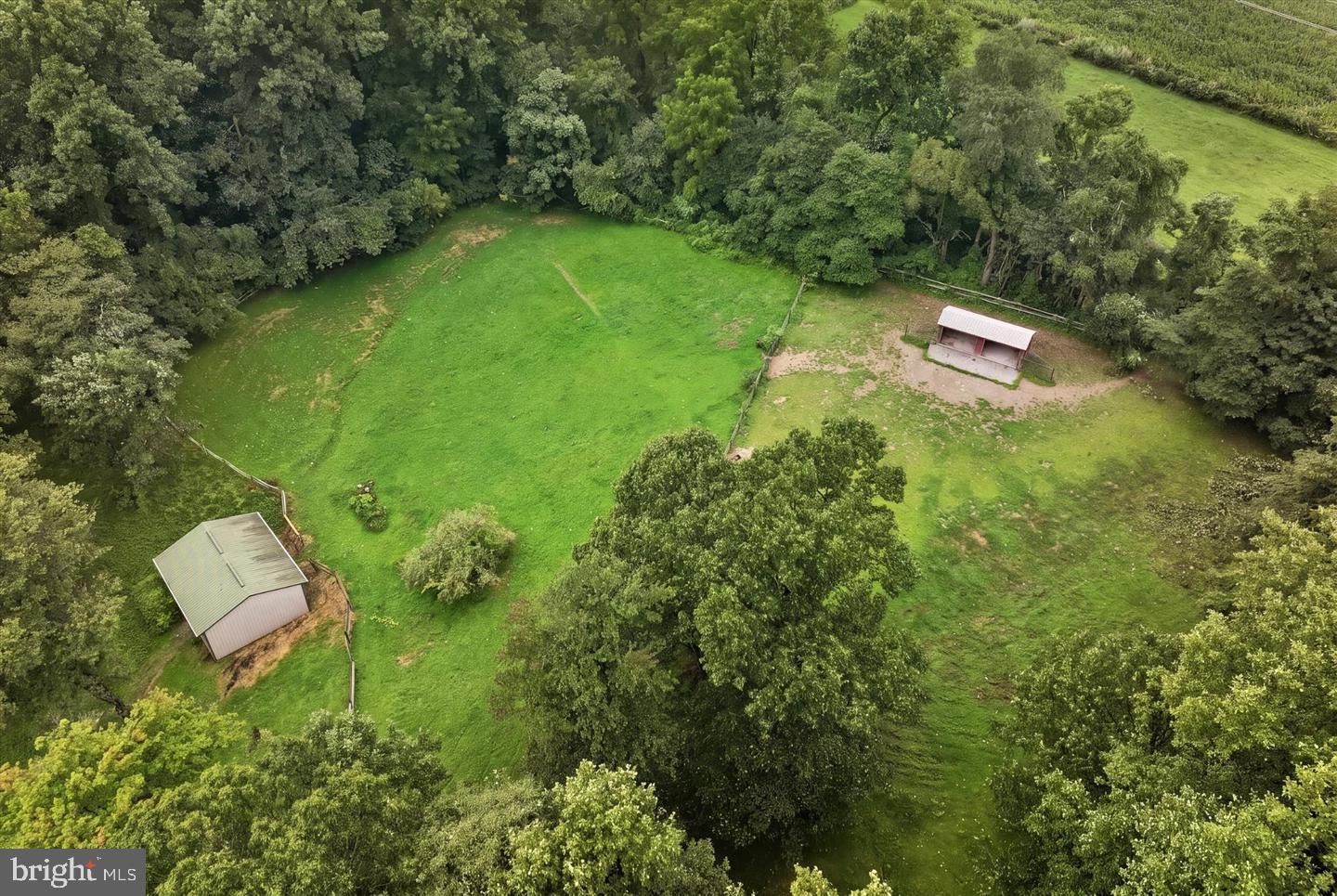 PACT2135372 Property Photo 6