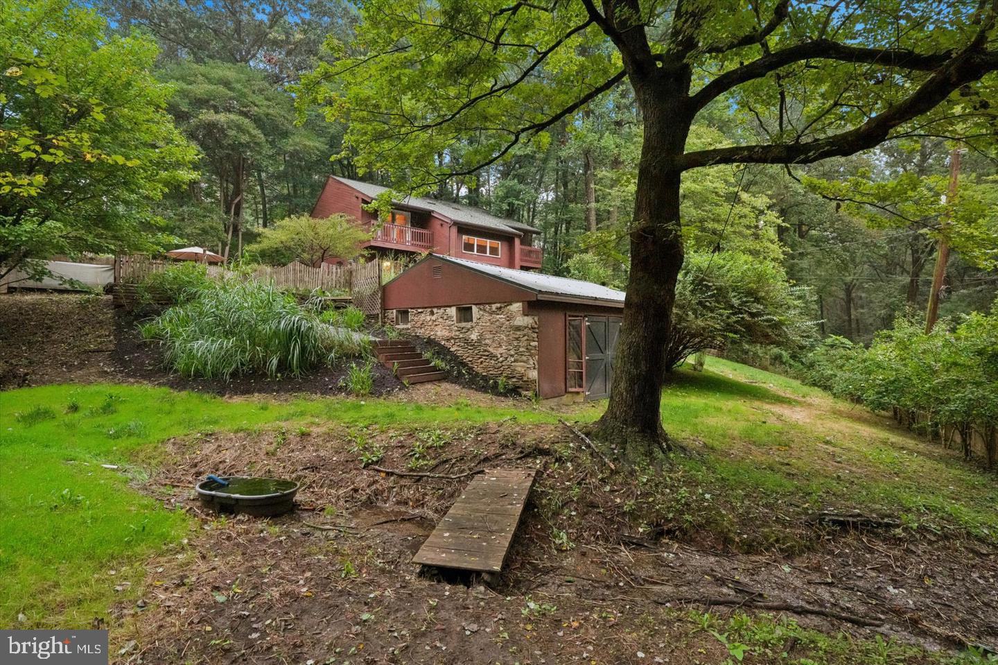 PACT2135372 Property Photo 36