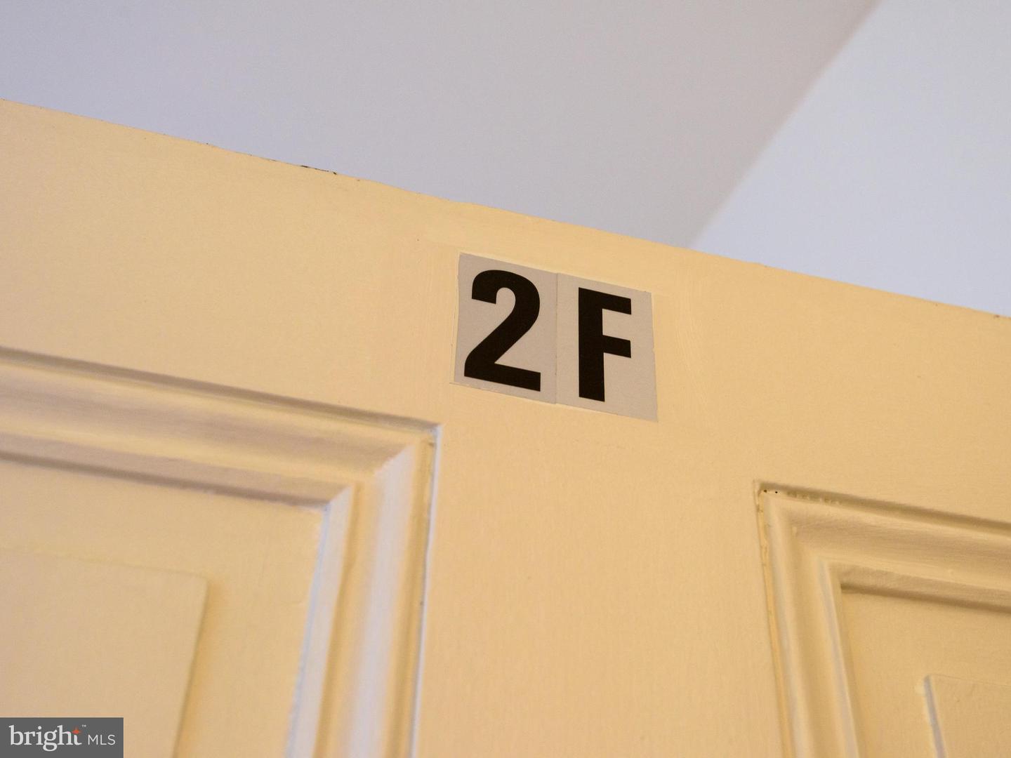 318 N Matlack St #2f Property Photo 9