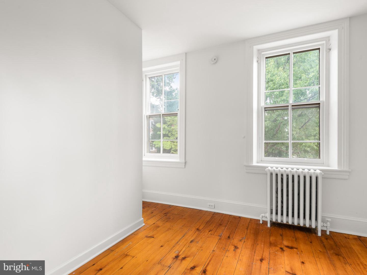 318 N Matlack St #2f Property Photo 20