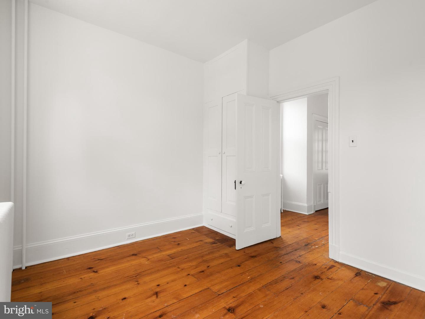 318 N Matlack St #2f Property Photo 25