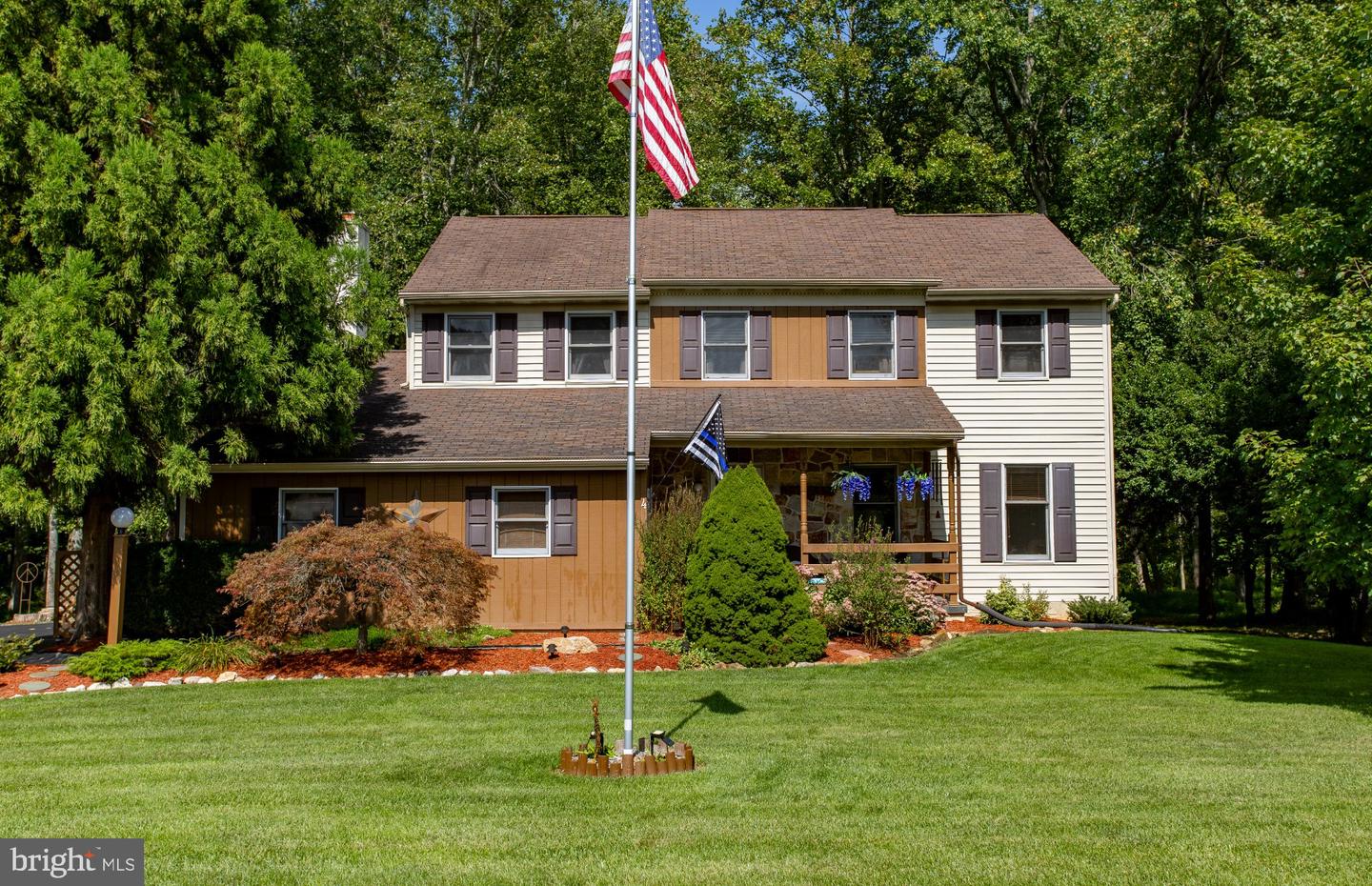 4 Seabury Property Photo 4